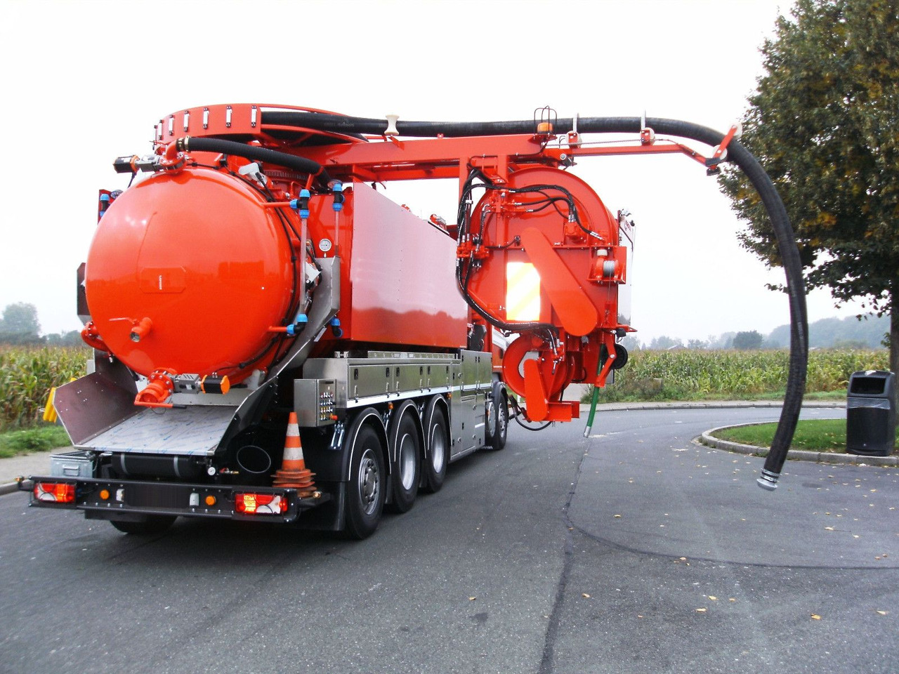 Scania R450 8x4 Kroll 19m³ W-Rückgewinner Kombi-HD +ADR - Όχημα εκκένωσης βόθρων: φωτογραφία 3 Scania R450 8x4 Kroll 19m³ W-Rückgewinner Kombi-HD +ADR - Όχημα εκκένωσης βόθρων: φωτογραφία 3