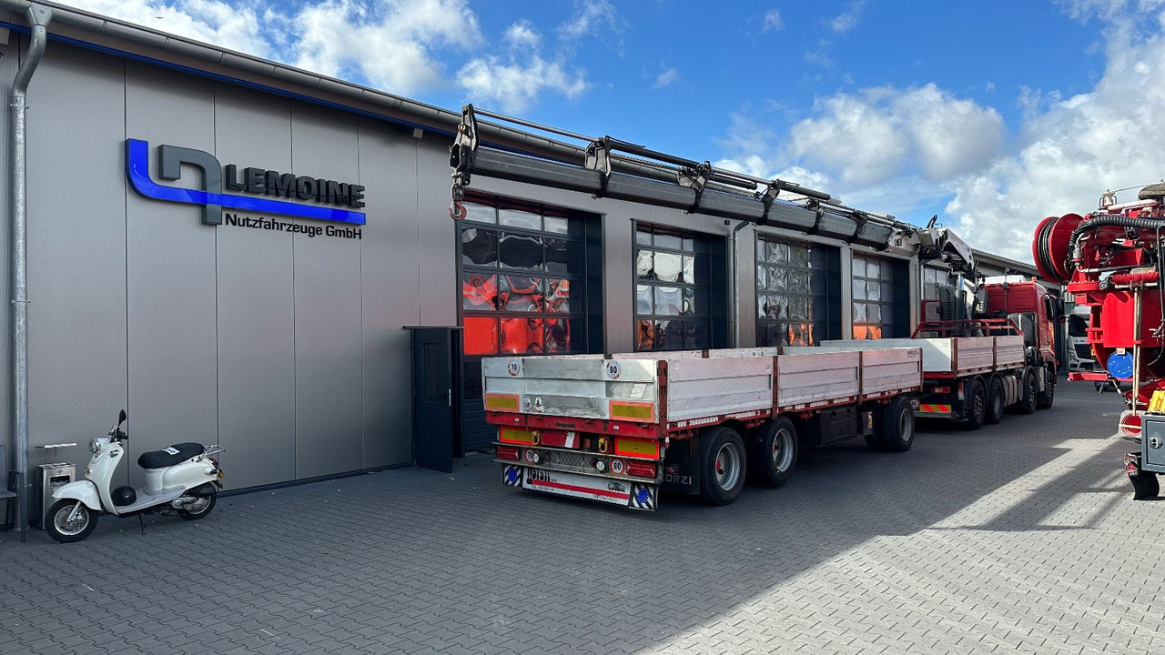 Volvo 480 8x2 Pritsche + FASSI F800XP Kran 6x - Φορτηγό με ανοιχτή καρότσα, Φορτηγό με γερανό: φωτογραφία 1 Volvo 480 8x2 Pritsche + FASSI F800XP Kran 6x - Φορτηγό με ανοιχτή καρότσα, Φορτηγό με γερανό: φωτογραφία 1