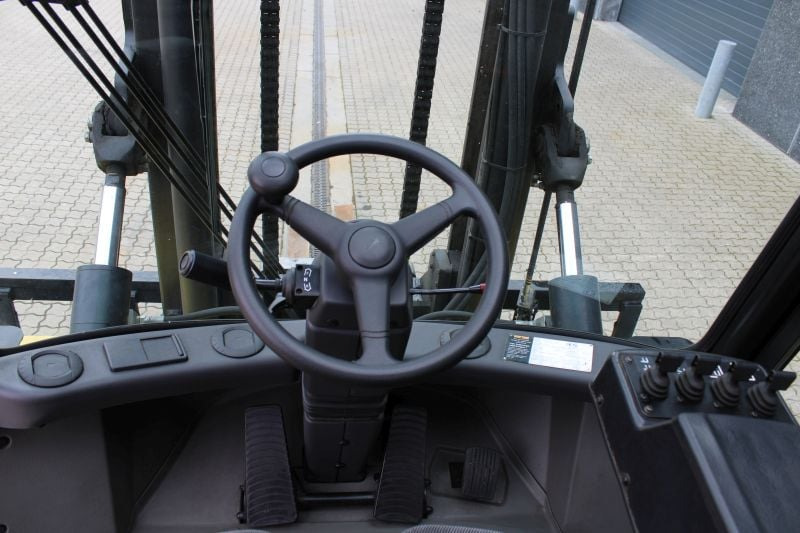 Hyster H9.00XM-6 - Πετρελαιοκίνητο περονοφόρο: φωτογραφία 2 Hyster H9.00XM-6 - Πετρελαιοκίνητο περονοφόρο: φωτογραφία 2