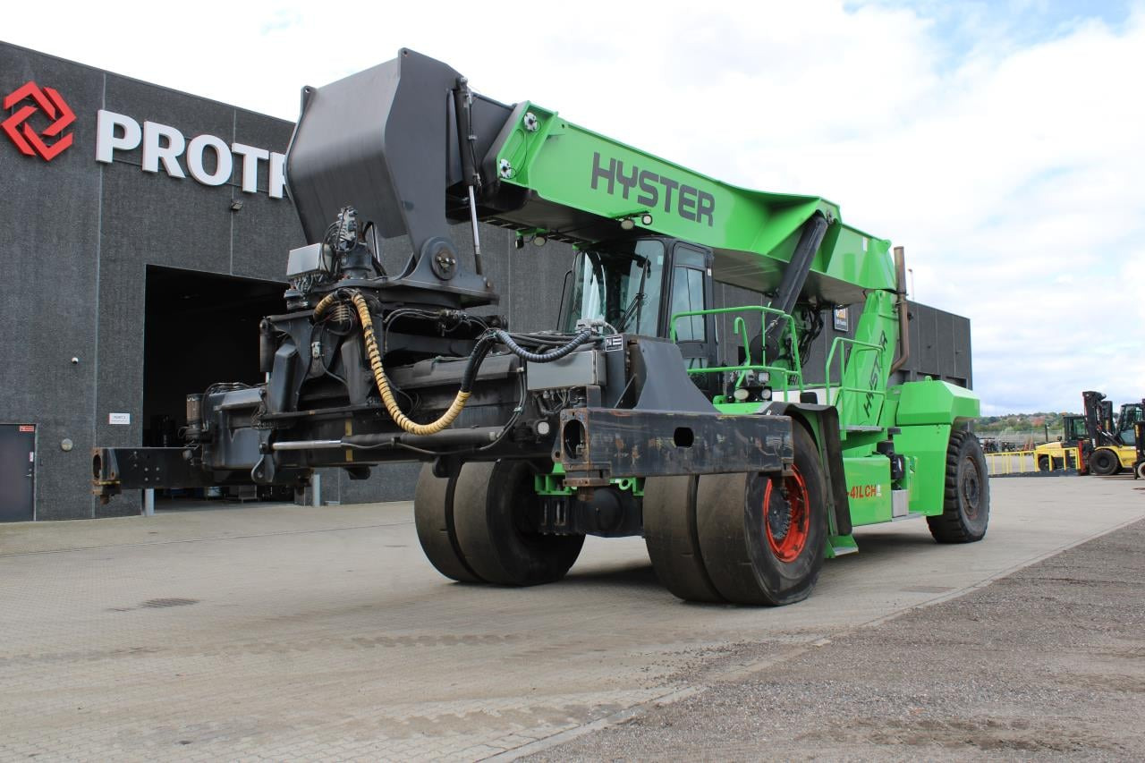 Hyster RS46-41L CH - Reachstacker: φωτογραφία 2 Hyster RS46-41L CH - Reachstacker: φωτογραφία 2