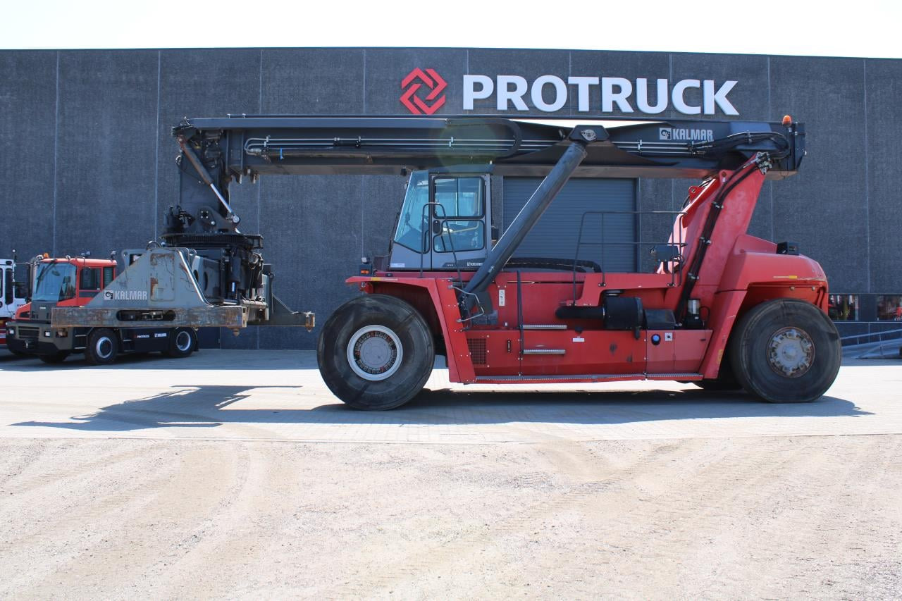 Kalmar DRF450-60S5 - Reachstacker: φωτογραφία 1 Kalmar DRF450-60S5 - Reachstacker: φωτογραφία 1