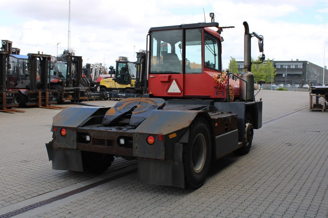 Kalmar TT618I - Τράκτορες τελωνείων: φωτογραφία 3 Kalmar TT618I - Τράκτορες τελωνείων: φωτογραφία 3