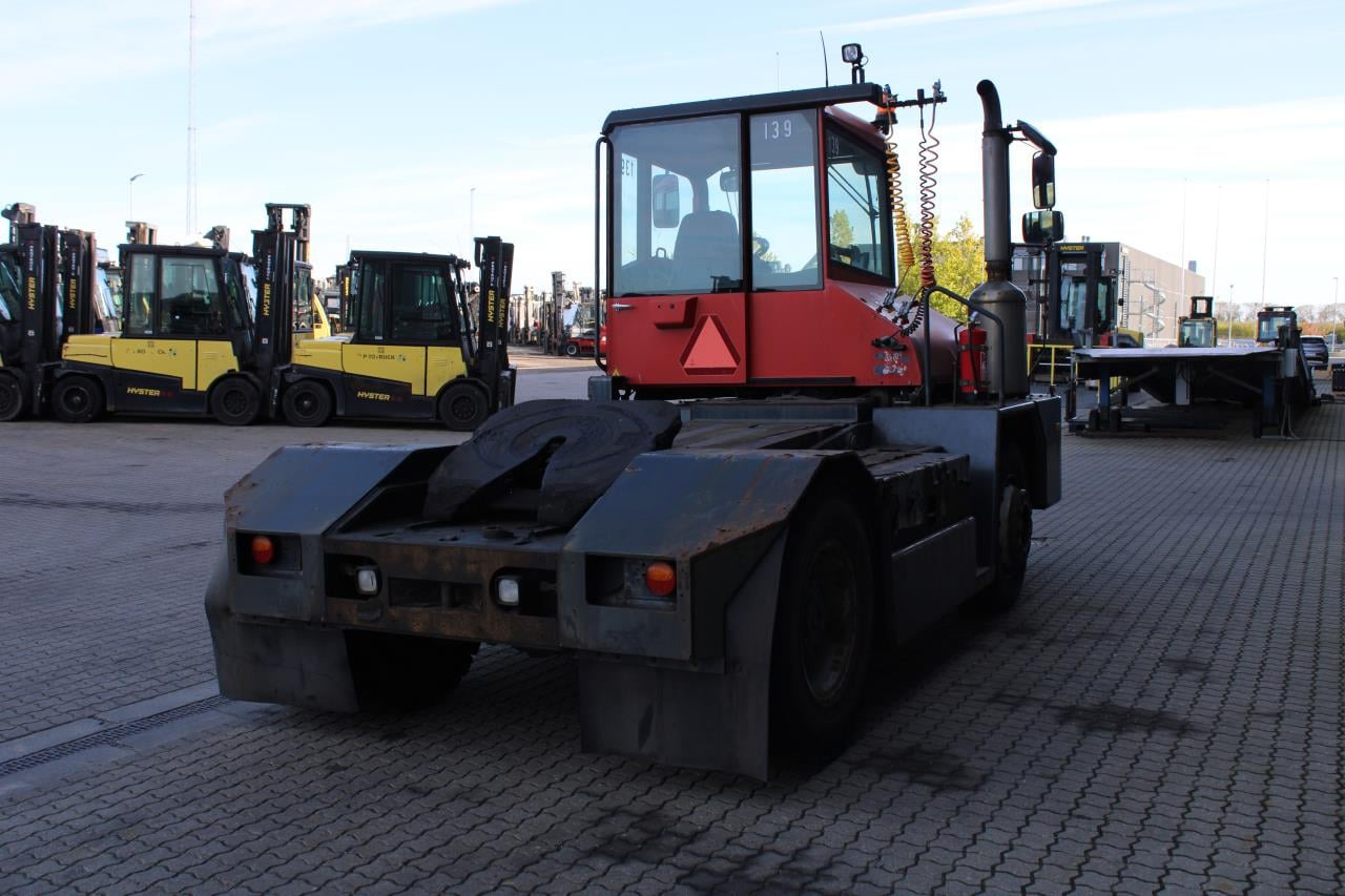 Kalmar TT618I - Τράκτορες τελωνείων: φωτογραφία 3 Kalmar TT618I - Τράκτορες τελωνείων: φωτογραφία 3