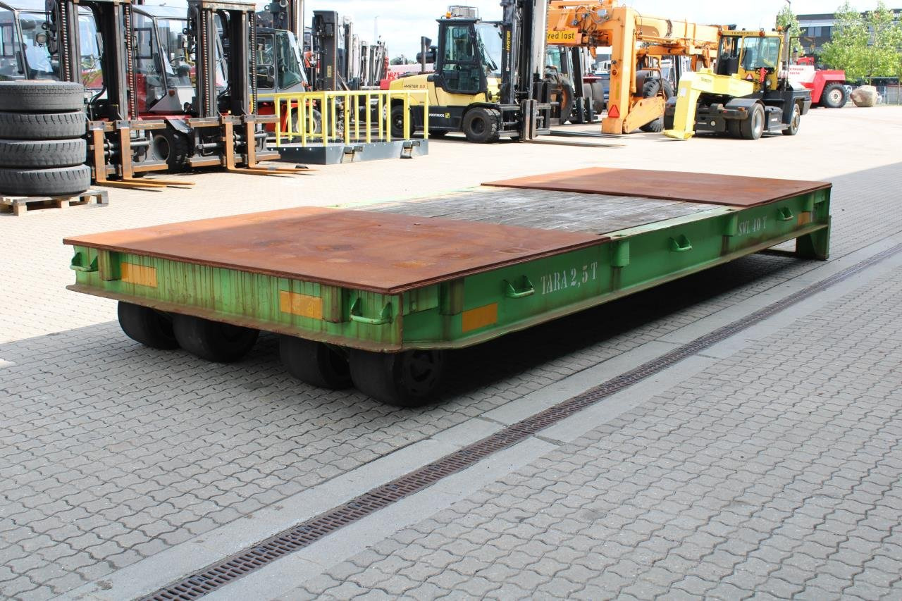 Novatech RT40 - Roll trailer: φωτογραφία 3 Novatech RT40 - Roll trailer: φωτογραφία 3