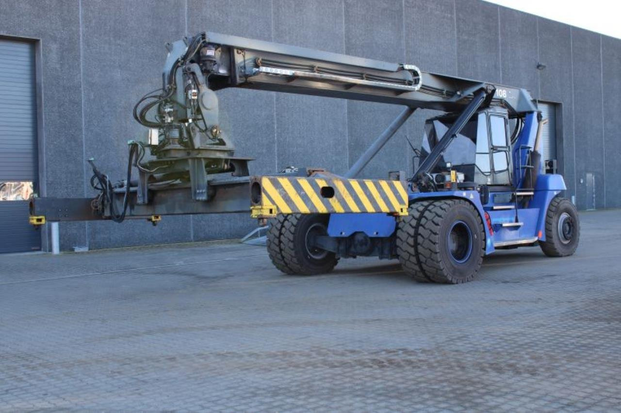 SMV SC108TA6 - Reachstacker: φωτογραφία 2 SMV SC108TA6 - Reachstacker: φωτογραφία 2