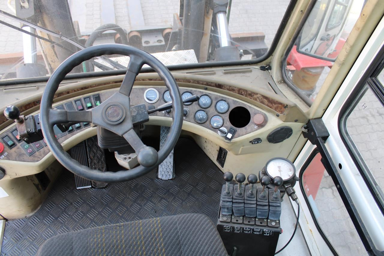 SveTruck 1260-30 - Πετρελαιοκίνητο περονοφόρο: φωτογραφία 4 SveTruck 1260-30 - Πετρελαιοκίνητο περονοφόρο: φωτογραφία 4