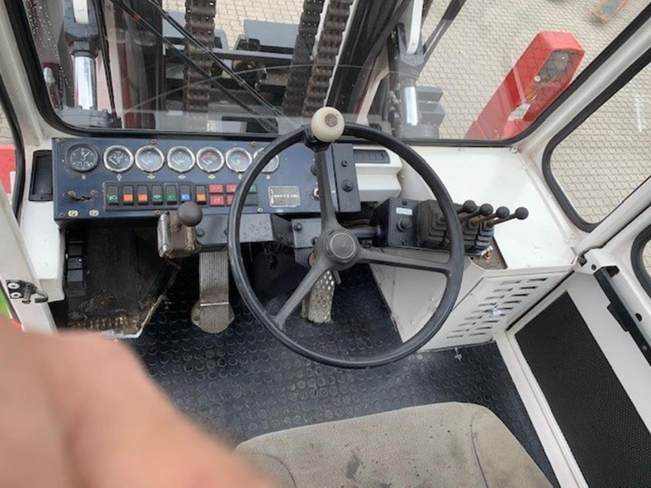 SveTruck 25120-42 - Πετρελαιοκίνητο περονοφόρο: φωτογραφία 4 SveTruck 25120-42 - Πετρελαιοκίνητο περονοφόρο: φωτογραφία 4