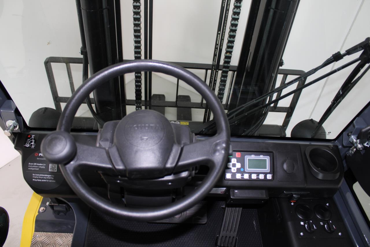 Toyota 9FBM50T - Ηλεκτροκίνητο περονοφόρο: φωτογραφία 4 Toyota 9FBM50T - Ηλεκτροκίνητο περονοφόρο: φωτογραφία 4