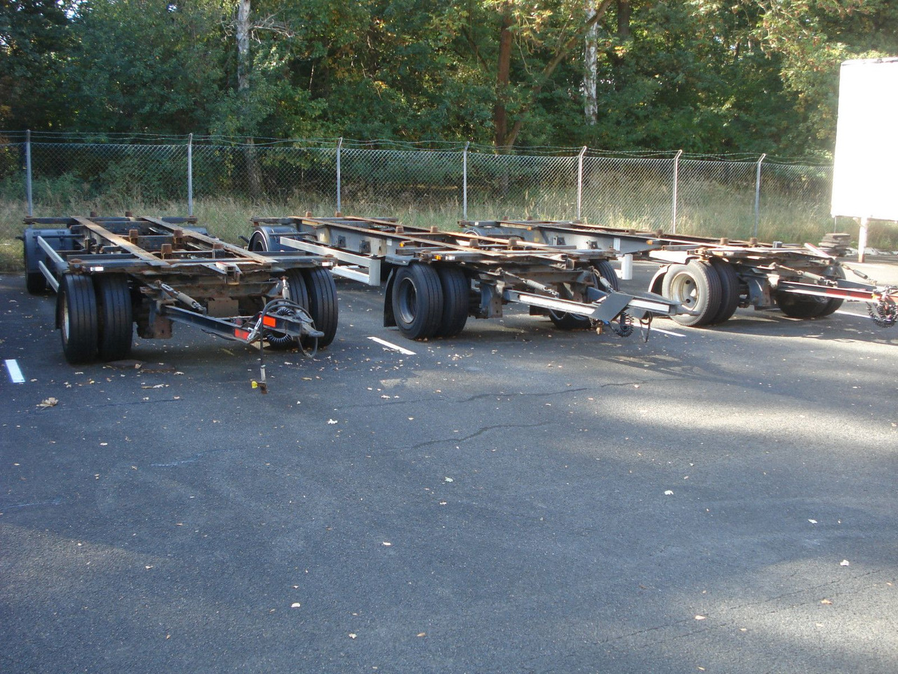 Krone AZ 18 A Drehschemel Zwillingsbereift! - Ρυμούλκα μεταφοράς εμπορευματοκιβωτίων/ Κινητό αμάξωμα: φωτογραφία 1 Krone AZ 18 A Drehschemel Zwillingsbereift! - Ρυμούλκα μεταφοράς εμπορευματοκιβωτίων/ Κινητό αμάξωμα: φωτογραφία 1