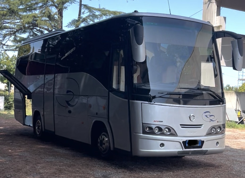 IVECO 100 Calipso New Car - Μικρό λεωφορείο, Επιβατικό βαν: φωτογραφία 1 IVECO 100 Calipso New Car - Μικρό λεωφορείο, Επιβατικό βαν: φωτογραφία 1