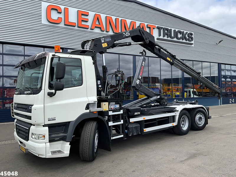 DAF FAN 85 CF 360 Euro 5 Hiab 12 Tonmeter laadkraan - Φορτηγό φόρτωσης γάντζου, Φορτηγό με γερανό: φωτογραφία 1 DAF FAN 85 CF 360 Euro 5 Hiab 12 Tonmeter laadkraan - Φορτηγό φόρτωσης γάντζου, Φορτηγό με γερανό: φωτογραφία 1