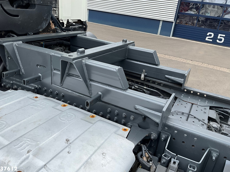 Φορτηγό σασί DAF FAN CF 330 Euro 6 Chassis cabine met kraanponton! Just 102.023 km!: φωτογραφία 9