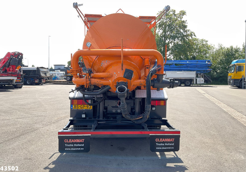 DAF FAX 85 CF 340 Droge stoffen blaas installatie Just 21.613 km! - Όχημα εκκένωσης βόθρων: φωτογραφία 4 DAF FAX 85 CF 340 Droge stoffen blaas installatie Just 21.613 km! - Όχημα εκκένωσης βόθρων: φωτογραφία 4