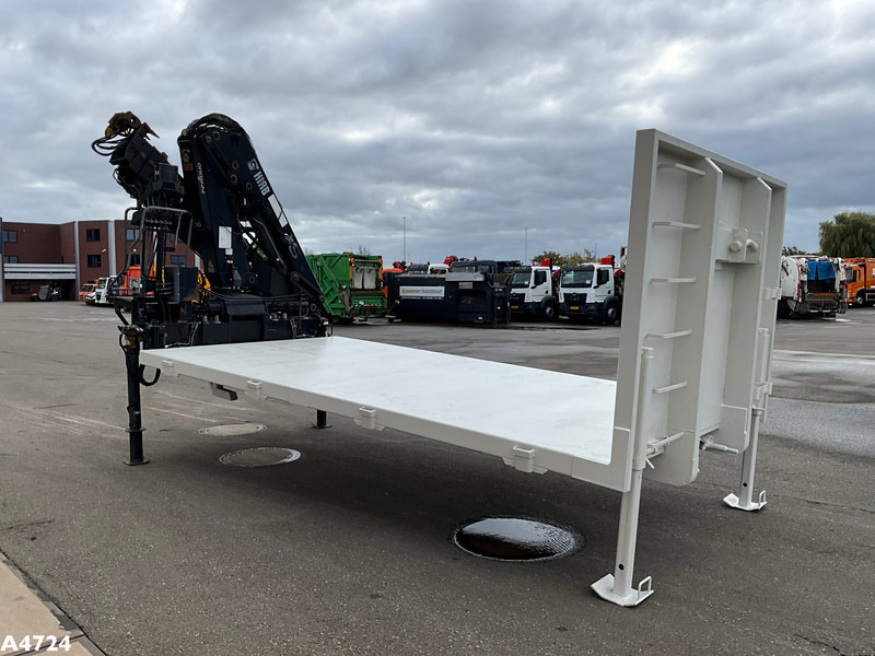Laadplateau met Hiab 14 Tonmeter laadkraan - Κοντέινερ τύπου γάντζου: φωτογραφία 5 Laadplateau met Hiab 14 Tonmeter laadkraan - Κοντέινερ τύπου γάντζου: φωτογραφία 5