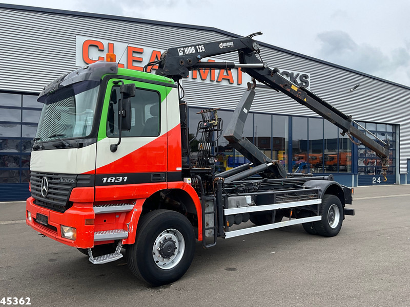 Mercedes-Benz Actros 1931 AK 4x4 Hiab 12 Tonmeter laadkraan - Φορτηγό φόρτωσης γάντζου, Φορτηγό με γερανό: φωτογραφία 1 Mercedes-Benz Actros 1931 AK 4x4 Hiab 12 Tonmeter laadkraan - Φορτηγό φόρτωσης γάντζου, Φορτηγό με γερανό: φωτογραφία 1