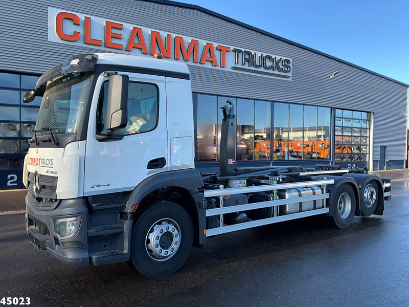 Mercedes-Benz Actros 2643 VDL 21 Ton haakarmsysteem - Φορτηγό φόρτωσης γάντζου: φωτογραφία 2 Mercedes-Benz Actros 2643 VDL 21 Ton haakarmsysteem - Φορτηγό φόρτωσης γάντζου: φωτογραφία 2
