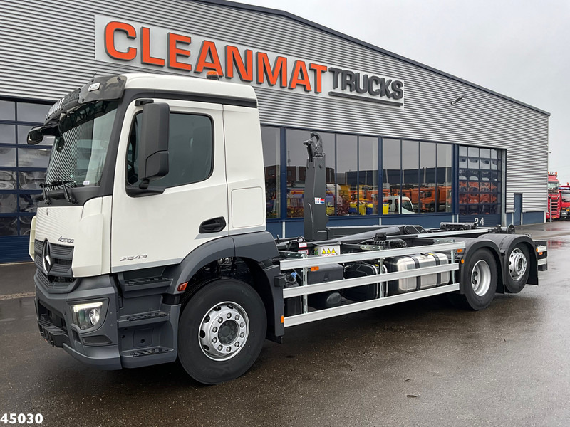 Mercedes-Benz Actros 2643 VDL 21 Ton haakarmsysteem - Φορτηγό φόρτωσης γάντζου: φωτογραφία 2 Mercedes-Benz Actros 2643 VDL 21 Ton haakarmsysteem - Φορτηγό φόρτωσης γάντζου: φωτογραφία 2