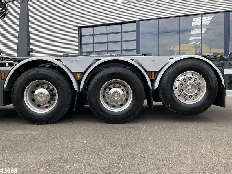 Φορτηγό φόρτωσης γάντζου, Φορτηγό με γερανό Mercedes-Benz Arocs 3251 8x4 Euro 6 Hiab 28 Tonmeter laadkraan: φωτογραφία 11