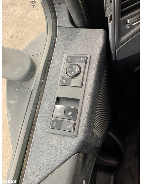 Φορτηγό φόρτωσης γάντζου, Φορτηγό με γερανό Mercedes-Benz Arocs 3251 8x4 Euro 6 Hiab 28 Tonmeter laadkraan: φωτογραφία 17