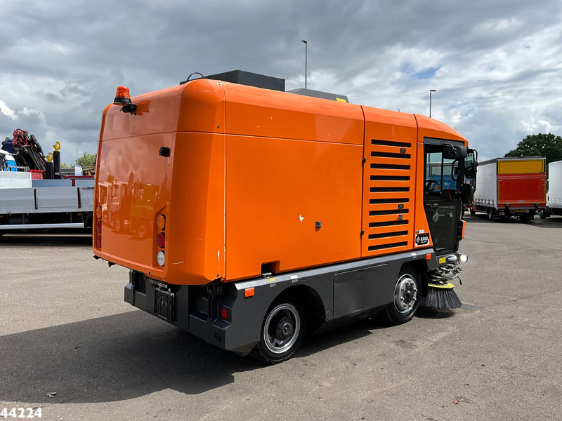 Ravo 540 Euro 6 - Σάρωθρο δρόμων: φωτογραφία 4 Ravo 540 Euro 6 - Σάρωθρο δρόμων: φωτογραφία 4