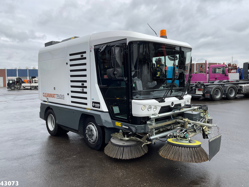 Ravo 540 STH Euro 6 with 3-rd brush - Σάρωθρο δρόμων: φωτογραφία 4 Ravo 540 STH Euro 6 with 3-rd brush - Σάρωθρο δρόμων: φωτογραφία 4