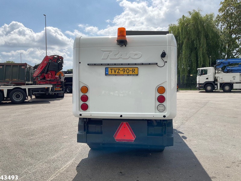 Ravo 540 - Σάρωθρο δρόμων: φωτογραφία 4 Ravo 540 - Σάρωθρο δρόμων: φωτογραφία 4