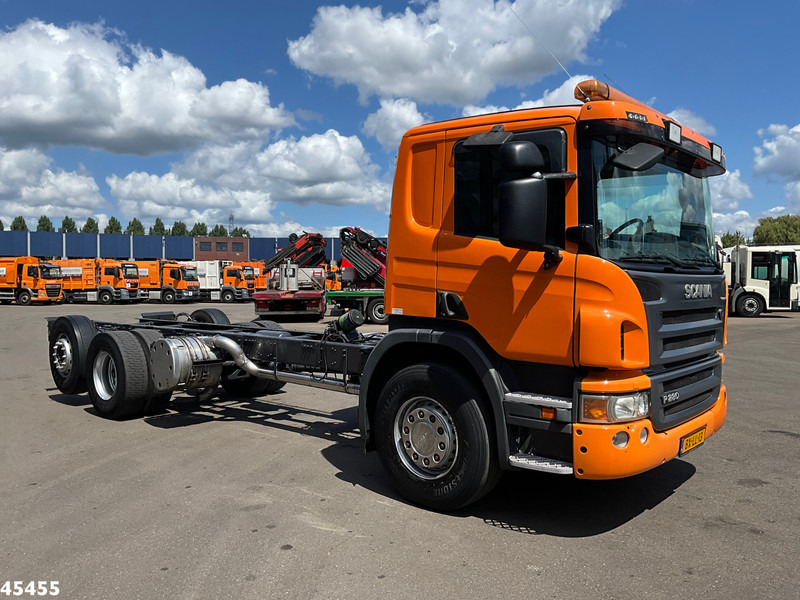 Scania P 280 6x2 Chassis Cabine with PTO Just 218.646 km! - Φορτηγό σασί: φωτογραφία 5 Scania P 280 6x2 Chassis Cabine with PTO Just 218.646 km! - Φορτηγό σασί: φωτογραφία 5