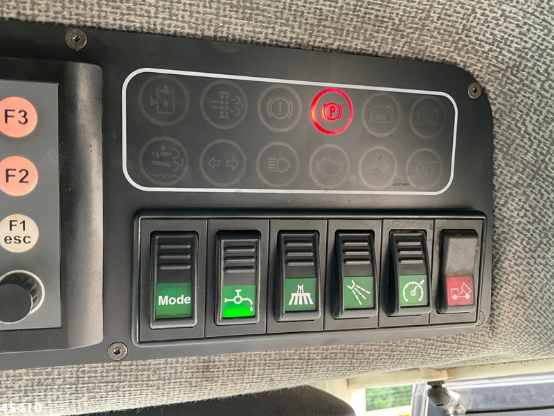 Σάρωθρο δρόμων Schmidt Cleango 500 Compact Euro 6 with 3-rd brush: φωτογραφία 11