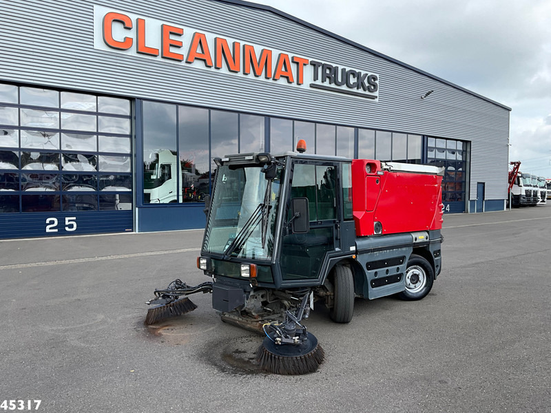 Schmidt Compact 200 - Σάρωθρο δρόμων: φωτογραφία 2 Schmidt Compact 200 - Σάρωθρο δρόμων: φωτογραφία 2