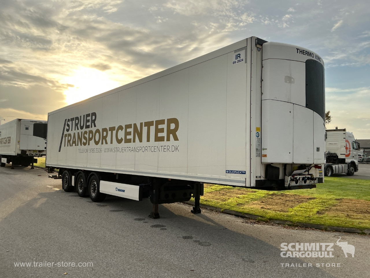 KRONE Reefer Standard Taillift - Επικαθήμενο ισοθερμικό: φωτογραφία 1 KRONE Reefer Standard Taillift - Επικαθήμενο ισοθερμικό: φωτογραφία 1
