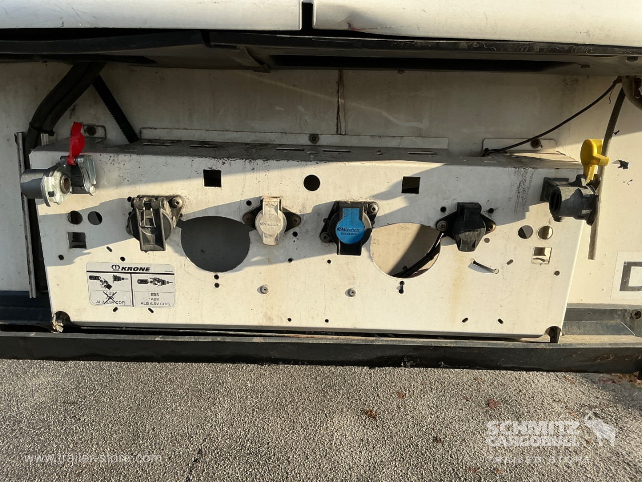 KRONE Reefer Standard - Επικαθήμενο ισοθερμικό: φωτογραφία 4 KRONE Reefer Standard - Επικαθήμενο ισοθερμικό: φωτογραφία 4