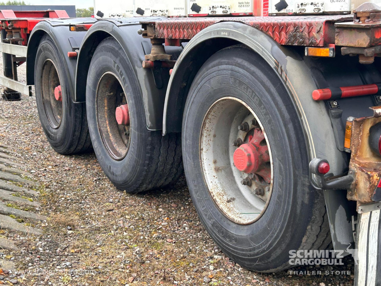 SCHMITZ Containerchassis Standard - Επικαθήμενο μεταφοράς εμπορευματοκιβωτίων/ Κινητό αμάξωμα: φωτογραφία 3 SCHMITZ Containerchassis Standard - Επικαθήμενο μεταφοράς εμπορευματοκιβωτίων/ Κινητό αμάξωμα: φωτογραφία 3