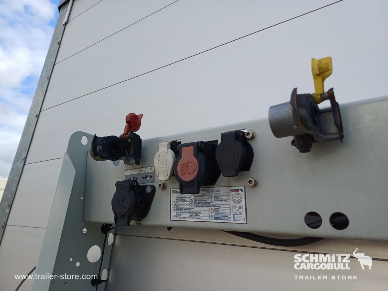 SCHMITZ Curtainsider Standard - Επικαθήμενο κουρτίνα: φωτογραφία 2 SCHMITZ Curtainsider Standard - Επικαθήμενο κουρτίνα: φωτογραφία 2