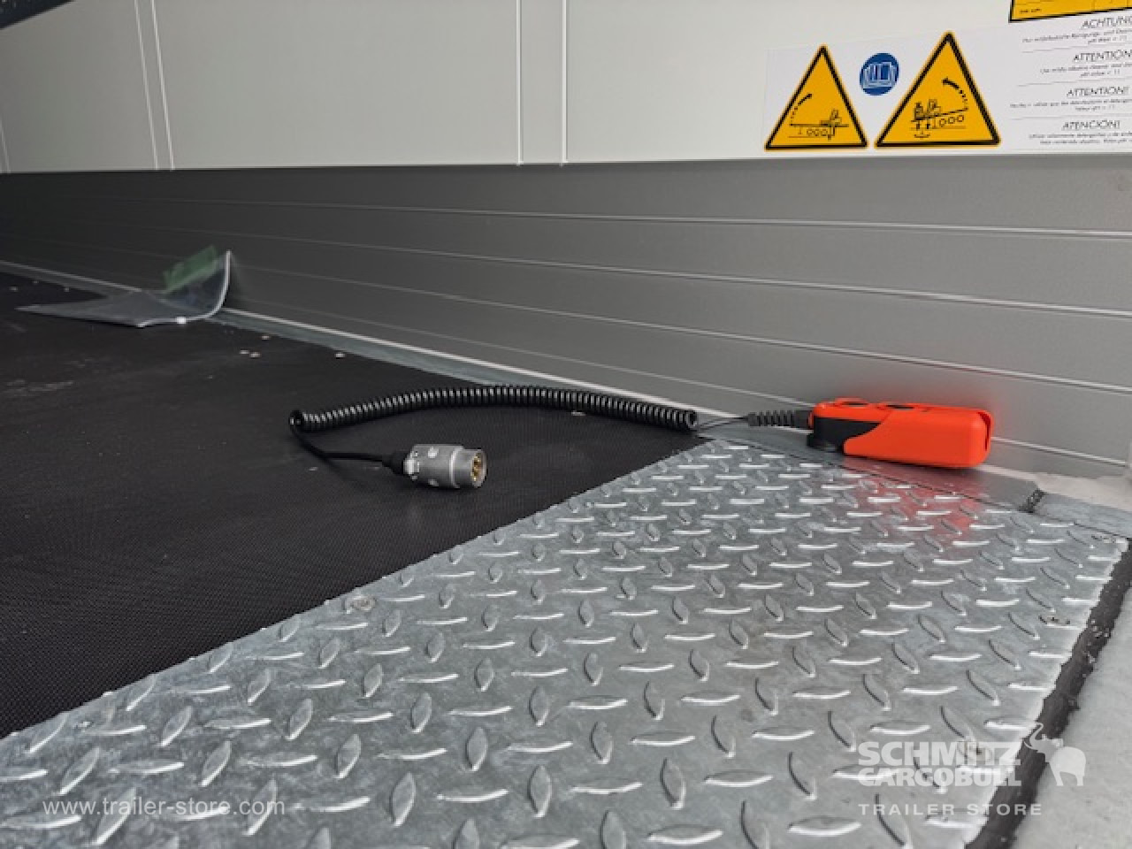 SCHMITZ Oplegger Kasten Standard Taillift - Επικαθήμενο κόφα: φωτογραφία 5 SCHMITZ Oplegger Kasten Standard Taillift - Επικαθήμενο κόφα: φωτογραφία 5
