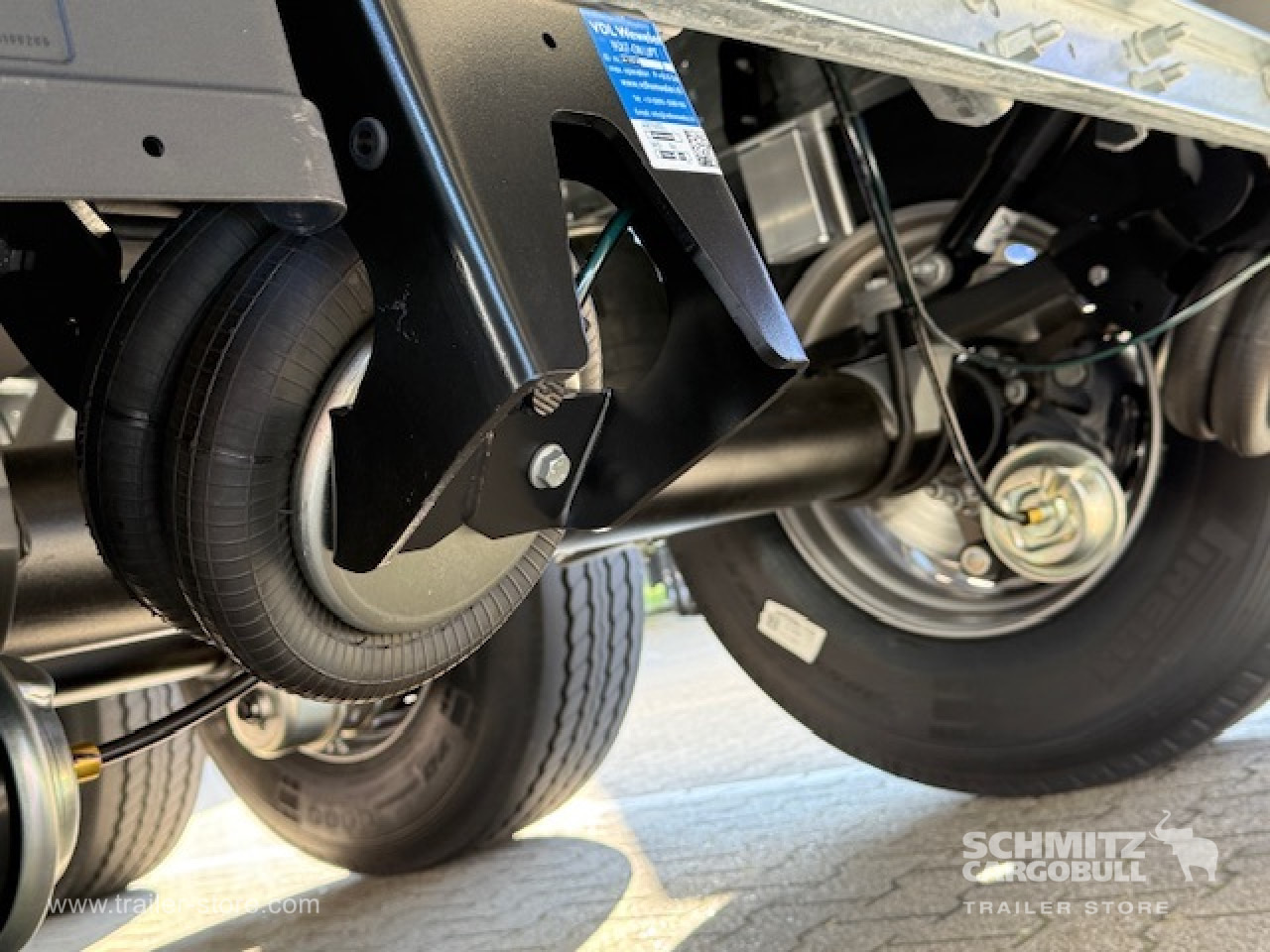 SCHMITZ Oplegger Kasten Standard - Επικαθήμενο κόφα: φωτογραφία 2 SCHMITZ Oplegger Kasten Standard - Επικαθήμενο κόφα: φωτογραφία 2