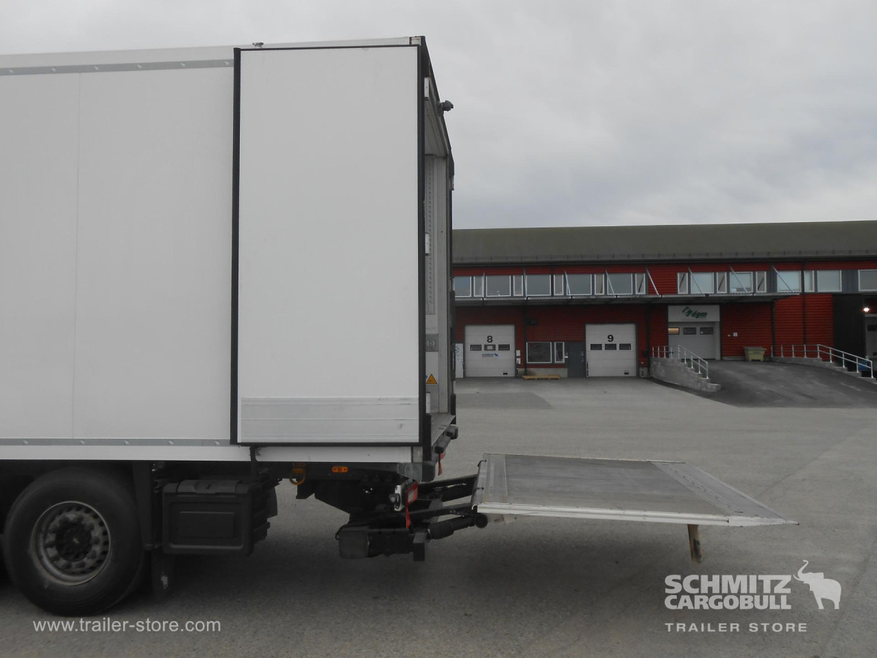 SCHMITZ Reefer Multitemp Taillift - Επικαθήμενο ισοθερμικό: φωτογραφία 5 SCHMITZ Reefer Multitemp Taillift - Επικαθήμενο ισοθερμικό: φωτογραφία 5