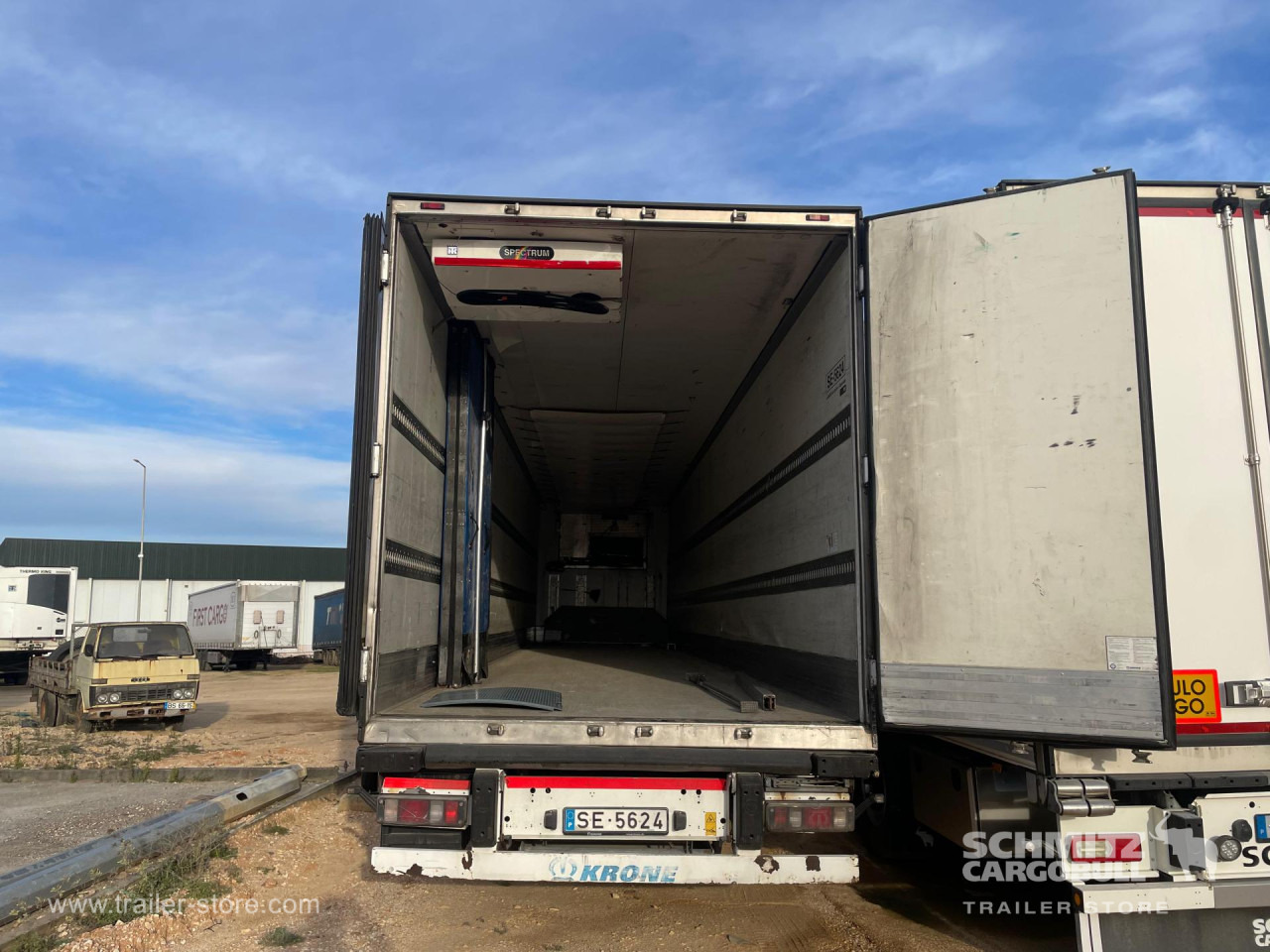 KRONE Reefer Standard - Επικαθήμενο ισοθερμικό: φωτογραφία 2 KRONE Reefer Standard - Επικαθήμενο ισοθερμικό: φωτογραφία 2