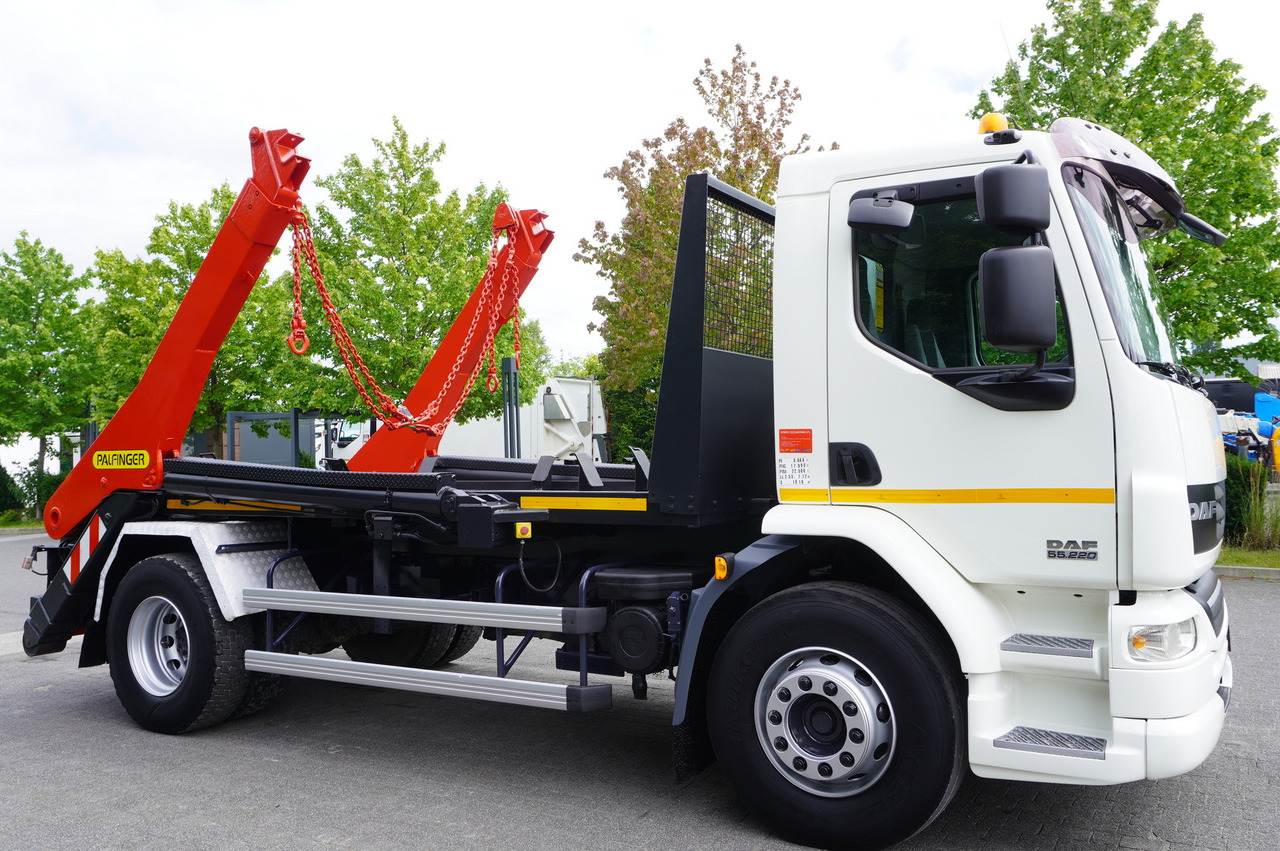 DAF LF 55.220 Skip loader GUIMA PALFINGER M14T - Φορτηγό καδοφόρος φορτωτής: φωτογραφία 3 DAF LF 55.220 Skip loader GUIMA PALFINGER M14T - Φορτηγό καδοφόρος φορτωτής: φωτογραφία 3
