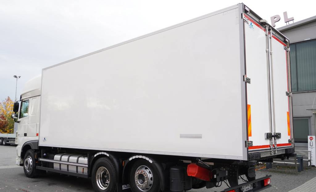 DAF XF 450 6×2 E6 / Refrigerator Lacapitaine / ATP/FRC to 2027 / 18 pallets - Φορτηγό ψυγείο: φωτογραφία 5 DAF XF 450 6×2 E6 / Refrigerator Lacapitaine / ATP/FRC to 2027 / 18 pallets - Φορτηγό ψυγείο: φωτογραφία 5