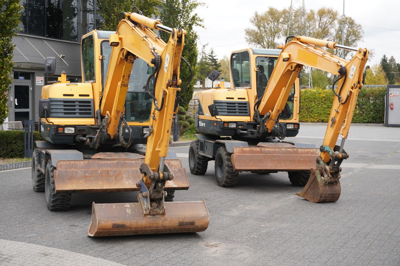 Hyundai Robex 55W-9 Wheeled Excavator 5.5t / 2pcs - Μίνι εκσκαφέας: φωτογραφία 5 Hyundai Robex 55W-9 Wheeled Excavator 5.5t / 2pcs - Μίνι εκσκαφέας: φωτογραφία 5