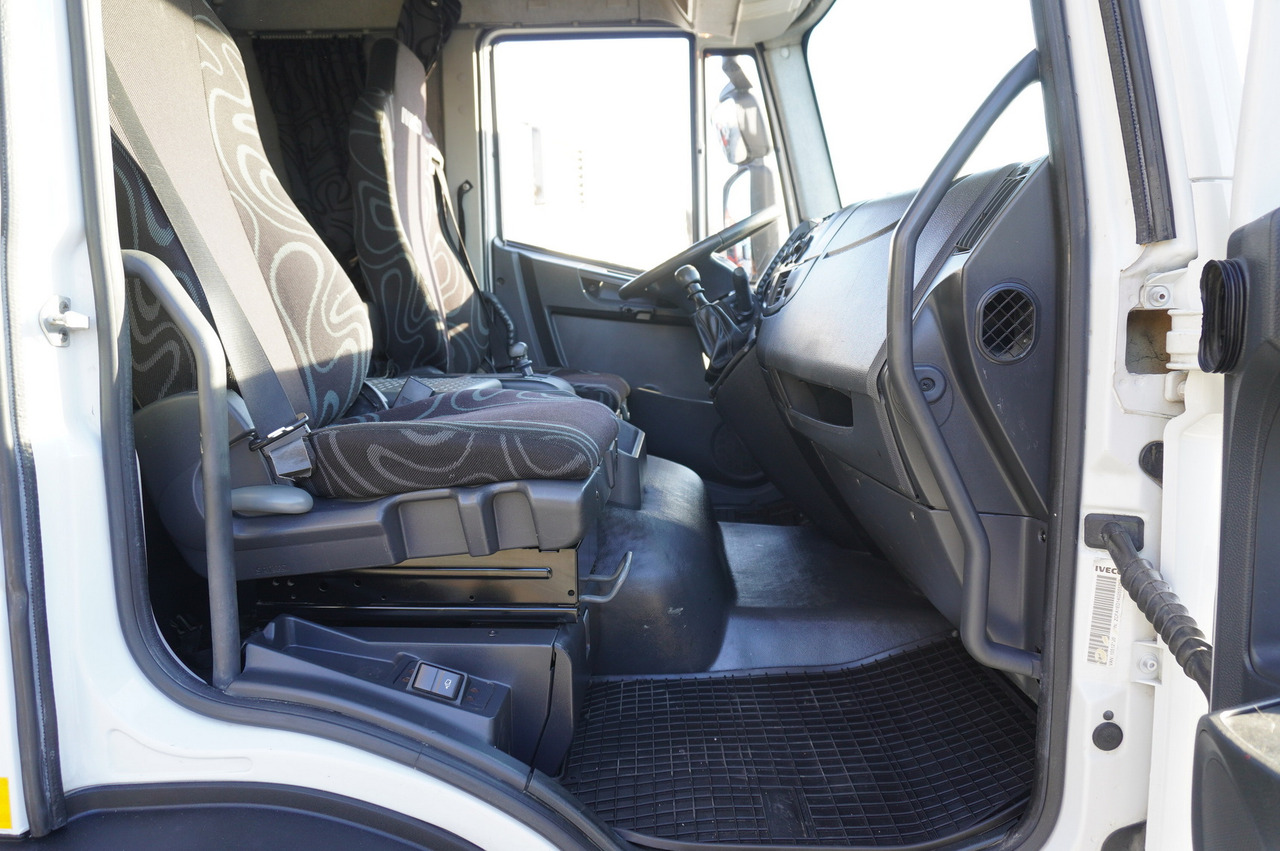 Φορτηγό ανατρεπόμενο, Φορτηγό με γερανό IVECO Eurocargo 120E18 Crane Palfinger / 3-way tipper / sleeper cab: φωτογραφία 16
