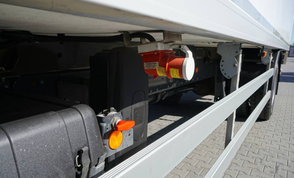 IVECO Eurocargo 190-280L 19t E6 / ATP/FRC to 2025 / Lamberet Refrigerator 22 pallets - Φορτηγό ψυγείο: φωτογραφία 4 IVECO Eurocargo 190-280L 19t E6 / ATP/FRC to 2025 / Lamberet Refrigerator 22 pallets - Φορτηγό ψυγείο: φωτογραφία 4