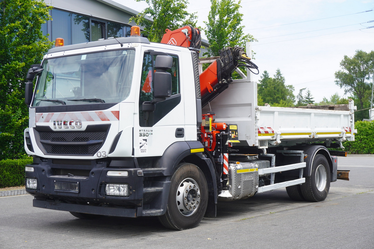 IVECO STRALIS 330 E6 / FASSI 195A 8.5 T / 3-side tipper - Φορτηγό με γερανό: φωτογραφία 2 IVECO STRALIS 330 E6 / FASSI 195A 8.5 T / 3-side tipper - Φορτηγό με γερανό: φωτογραφία 2