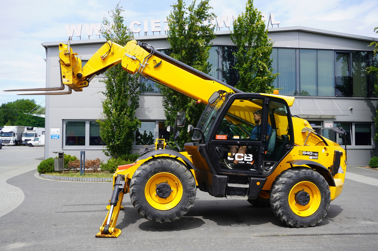 JCB 540-140 telescopic loader / 14 m range / 1800 MTH - Τηλεσκοπικός φορτωτής: φωτογραφία 2 JCB 540-140 telescopic loader / 14 m range / 1800 MTH - Τηλεσκοπικός φορτωτής: φωτογραφία 2
