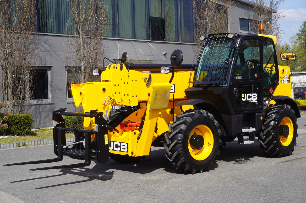 JCB 540-170 Telescopic Loader / 17m / joystick - Ελαστιχοφόρος φορτωτής: φωτογραφία 3 JCB 540-170 Telescopic Loader / 17m / joystick - Ελαστιχοφόρος φορτωτής: φωτογραφία 3
