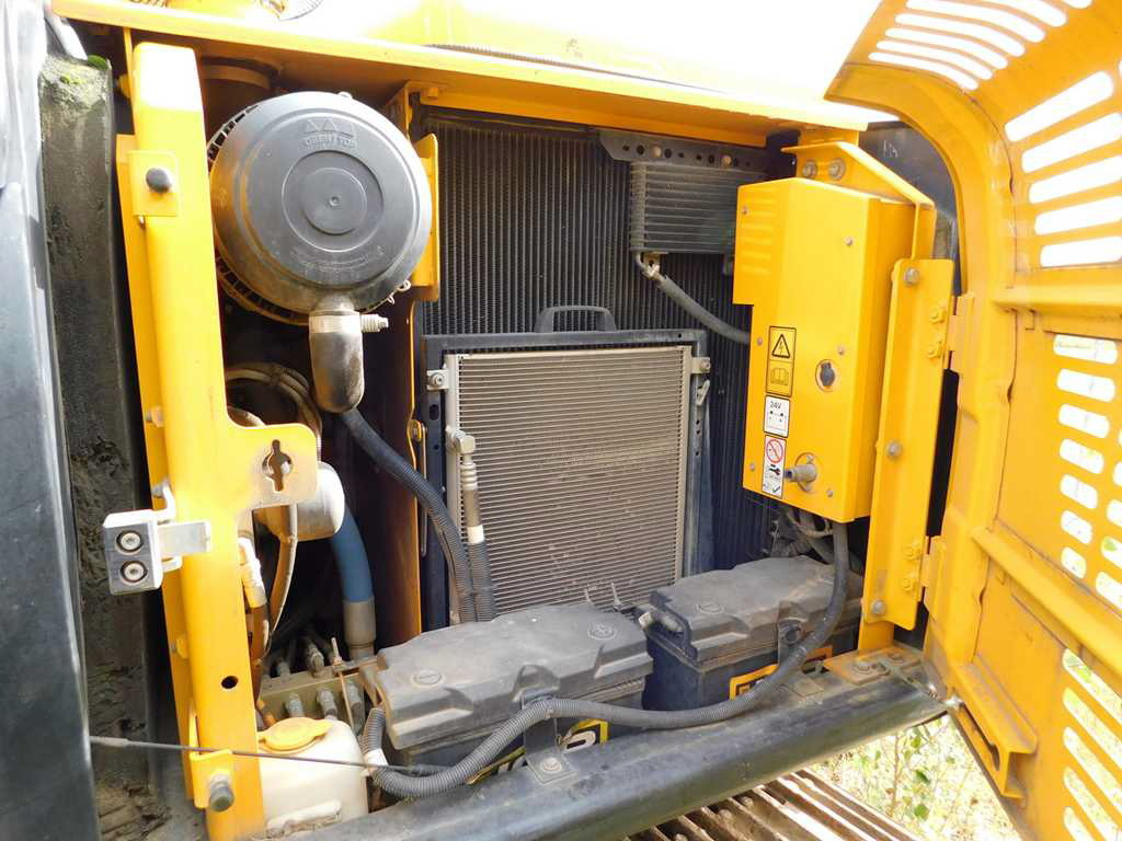 JCB JS 145LC crawler excavator / 4800 MTH - Ερπυστριοφόρος εκσκαφέας: φωτογραφία 3 JCB JS 145LC crawler excavator / 4800 MTH - Ερπυστριοφόρος εκσκαφέας: φωτογραφία 3
