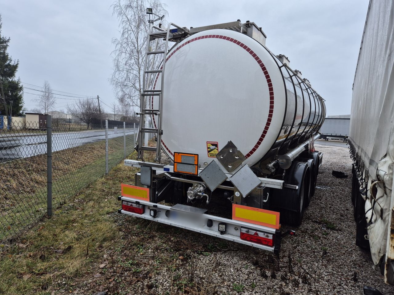 KÄSSBOHRER cistern for chemicals / ADR - Επικαθήμενο βυτίο: φωτογραφία 4 KÄSSBOHRER cistern for chemicals / ADR - Επικαθήμενο βυτίο: φωτογραφία 4