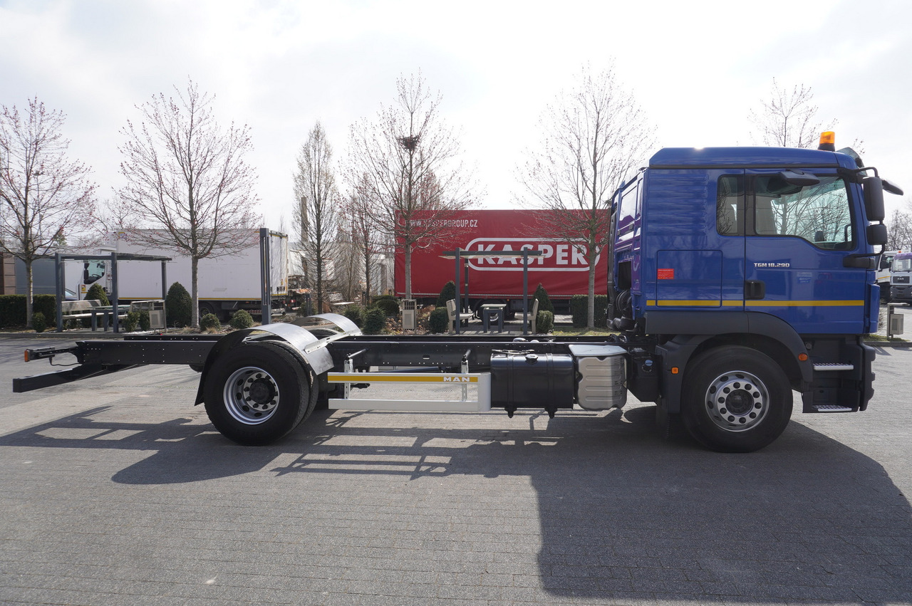 MAN TGM 18.290 E6 / Full ADR / sleeper cabin / chassis - Φορτηγό σασί: φωτογραφία 2 MAN TGM 18.290 E6 / Full ADR / sleeper cabin / chassis - Φορτηγό σασί: φωτογραφία 2