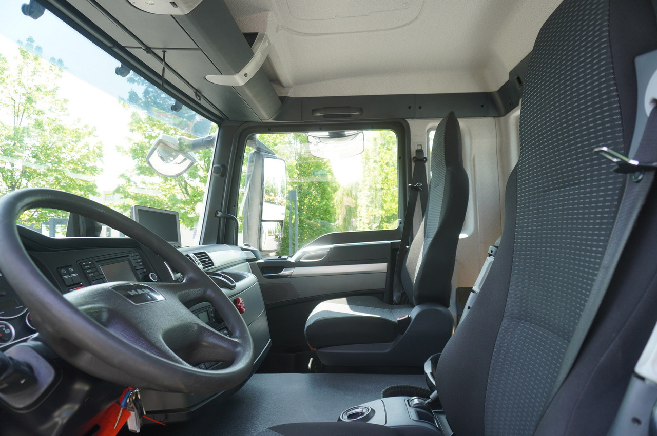 Φορτηγό με γερανό MAN TGS 26.360 Flatbed / Fassi F175 7.7 T / steered 3rd axle: φωτογραφία 22 Φορτηγό με γερανό MAN TGS 26.360 Flatbed / Fassi F175 7.7 T / steered 3rd axle: φωτογραφία 22