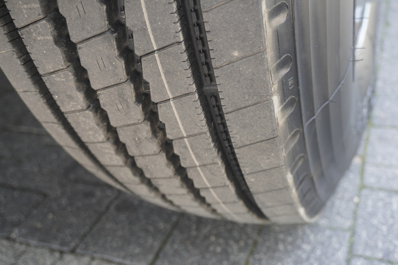 Φορτηγό με γερανό MAN TGS 26.360 Flatbed / Fassi F175 7.7 T / steered 3rd axle: φωτογραφία 19 Φορτηγό με γερανό MAN TGS 26.360 Flatbed / Fassi F175 7.7 T / steered 3rd axle: φωτογραφία 19